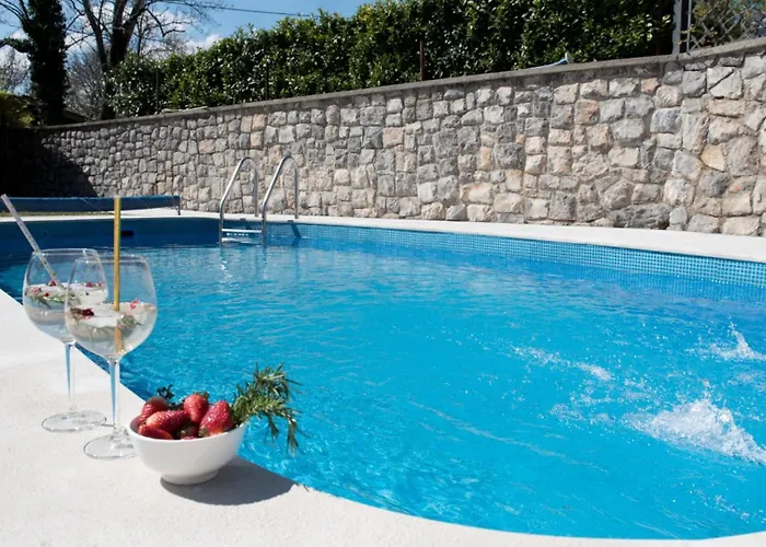Villa Nature Escape By Guide
